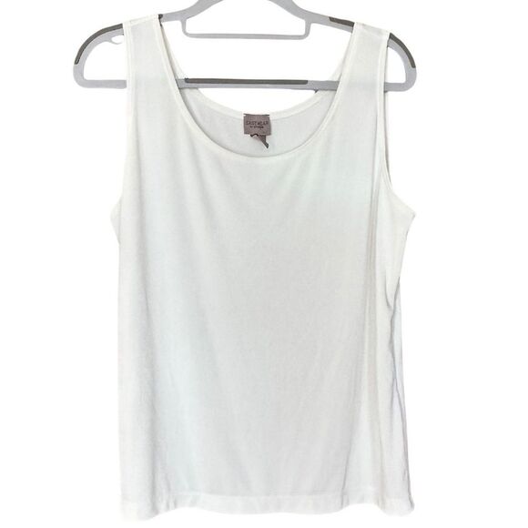 EUC Chico's EasyWear Cami-Tank Soft White Size Med  (Chico's Size 2) - Picture 1 of 8